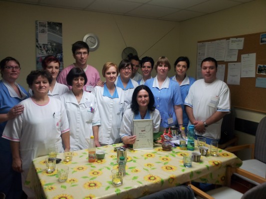 Medicinska sestra soboške bolnišnice izbrana za najsrčnejšo sestro v Sloveniji